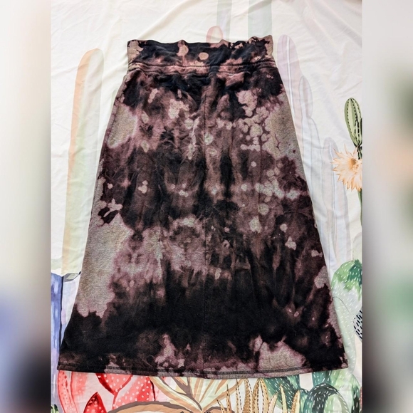 🖤🔪🖤 DYE MY DARLING SKIRT 🖤🔪🖤 - Picture 4 of 5